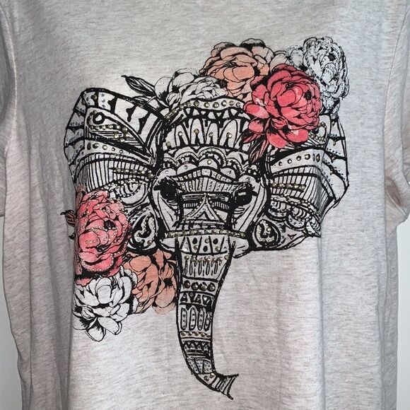 NWOT I Jeans by Buffalo  blingy elephant T-shirt - Picture 2 of 8
